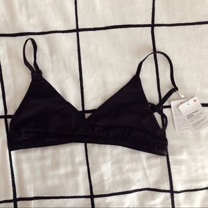 Lululemon Simply Strappy Bralette
